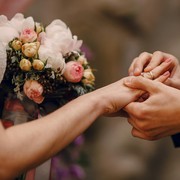 Mengenal Intimate Wedding, Konsep Pernikahan yang Digandrungi Maudy Ayunda hingga Sherina Munaf
