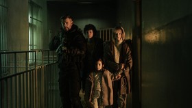 7 Rekomendasi Film Terseru di Netflix, Terbaru Extraction 2