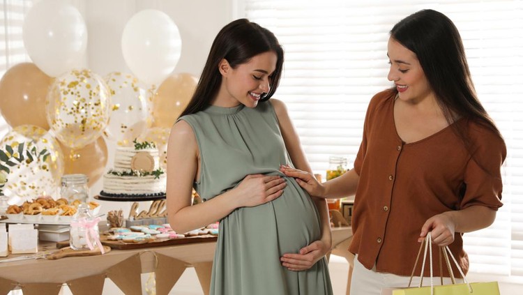 Gender Reveal dan Baby Shower