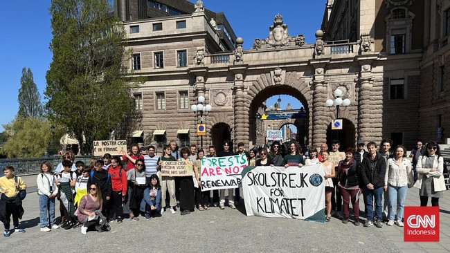 Greta Thunberg dan remaja-remaja lainnya di Swedia kini jadi ujung tombak kampanye melawan krisis iklim. Kenapa bisa?