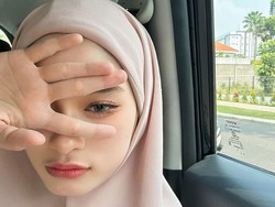 Mata Sembab Inara Rusli yang Jadi Sorotan