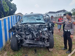 Angela Lee Kecelakaan di Tol Semarang, Sopir Diduga Mengantuk