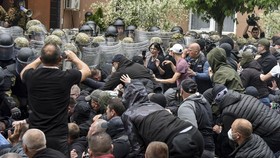 Pemicu Demo Serbia di Kosovo hingga Bentrok dan Lukai 30 Tentara NATO