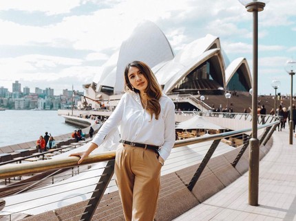 Ditanya soal Kebiasaan 40 Hari Pasca Melahirkan di Australia, Jawaban Acha Sinaga Mengejutkan