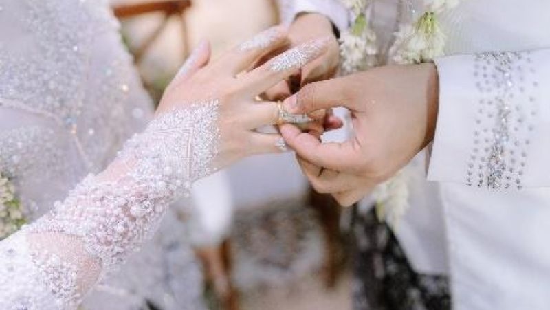 Acara pernikahan merupakan hal yang perlu diperhatikan dengan baik dan matang.