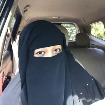 6 Potret Dian Rositaningrum, Eks Istri Opick yang Tagih Harta Gono-gini