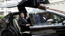 Isi Lengkap Memo Elon Musk soal PHK 10 Persen Karyawan Tesla