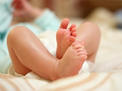 Bayi Terbungkus Plastik di Tepi Sungai Klaten Baru Berusia 6 Jam Saat Ditemukan