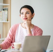 4 Tanda Ini Tunjukkan Kamu adalah Seorang Pemikir Tingkat Tinggi, Dipandang Sebagai Sosok yang Bijak!
