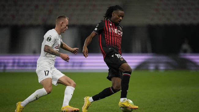 Liverpool dilaporkan telah membuka negosiasi dengan klub Prancis, Nice untuk merekrut Khephren Thuram pada bursa transfer musim ini.