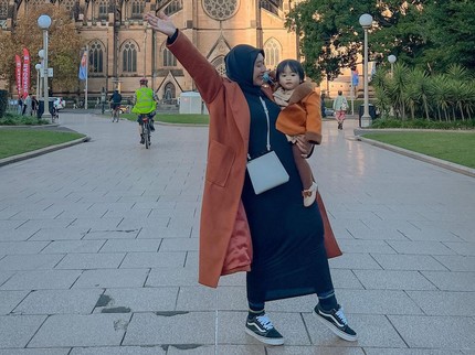 Kisah WNI Satu Anak di Australia, Tak Ada Tetangga Suka Gosip & Dapat Uang dari Botol Plastik