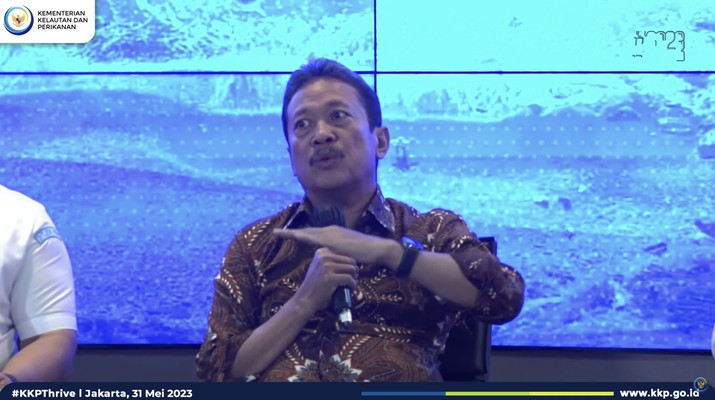 Menteri Kelautan dan Perikanan, Sakti Wahyu Trenggono dalam Konferensi Pers Pengelolaan Hasil Sedimentasi di Laut pada (31/5/2023). (Tangkapan Layar Youtube Kementerian Kelautan dan Perikanan)