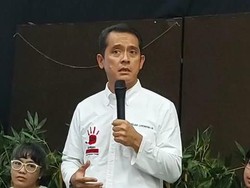 Satire Pakar soal Masa Jabatan Firli cs Diperpanjang: Punya Cicilan 5 Tahun