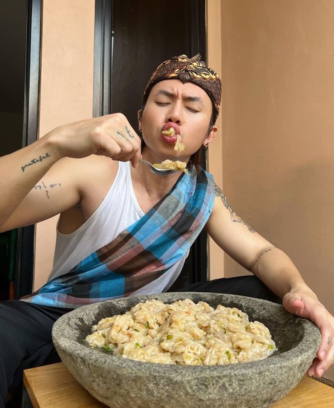Viral di TikTok! Ini Resep Seblak Coet Ala Rafael SMASH, Sensasi Pedas Gurihnya Dijamin Bikin Nagih!