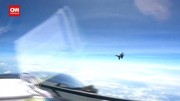 VIDEO: Detik-detik Manuver Agresif Jet Tempur China Ganggu Pesawat AS