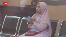 VIDEO: Masriah Penyiram Air Seni Ke Rumah Tetangga Divonis 1 Bulan Bui
