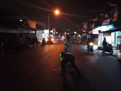 Mahasiswa dan Mahasiswi di Malang Tewas Kecelakaan Saat Boncengan Pakai KLX