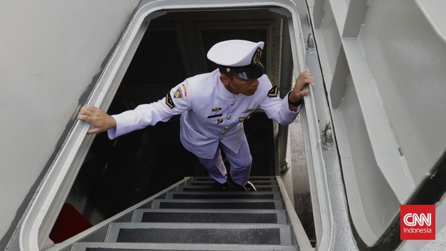 TNI AL kini diperkuat dengan dua kapal jenis MCMV (Mine Counter-Measure Vessel) produksi Abeking and Rasmussen Shipyard, Jerman.