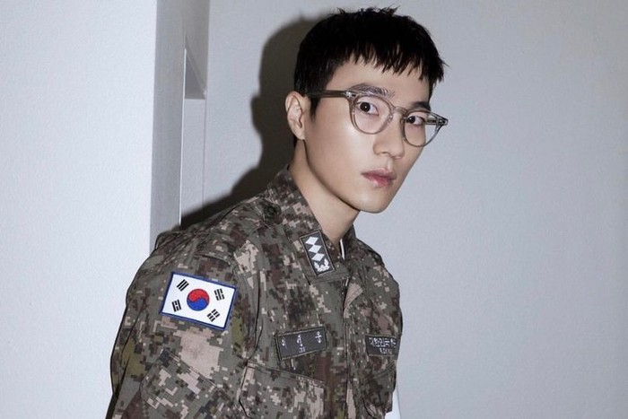 Lee Hongnae merupakan pemeran tokoh Lee Sun Woong, dokter muda yang bertugas di militer, dalam drama Dr. Romantic 3./ foto: instagram.com/hongnaelee