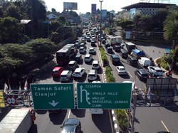 Long Weekend, Polisi Berlakukan One Way dari Puncak Bogor Arah Jakarta
