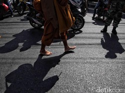 Sosok Anak Tunggal Crazy Rich yang Pilih Jadi Biksu di Usia 18 Tahun, Ogah Jadi Pewaris