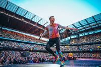 Gokil! Tiket Presale Sold Out, Coldplay Tambah Jadwal Konser Di ...