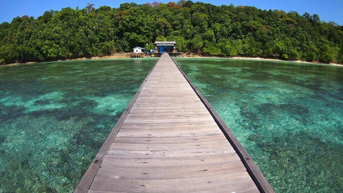 Danau Kakaban/ Foto: pegipegi.com