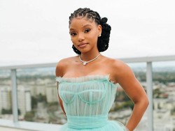Halle Bailey Little Mermaid Diam-diam Sudah Melahirkan, Unggah Foto Anak