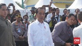 Jokowi Ungkap 'PR' Pembangunan Jalur Pansela di DIY dan Jatim
