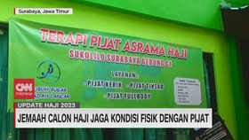 VIDEO: Jemaah Calon Haji Jaga Kondisi Fisik Dengan Pijat