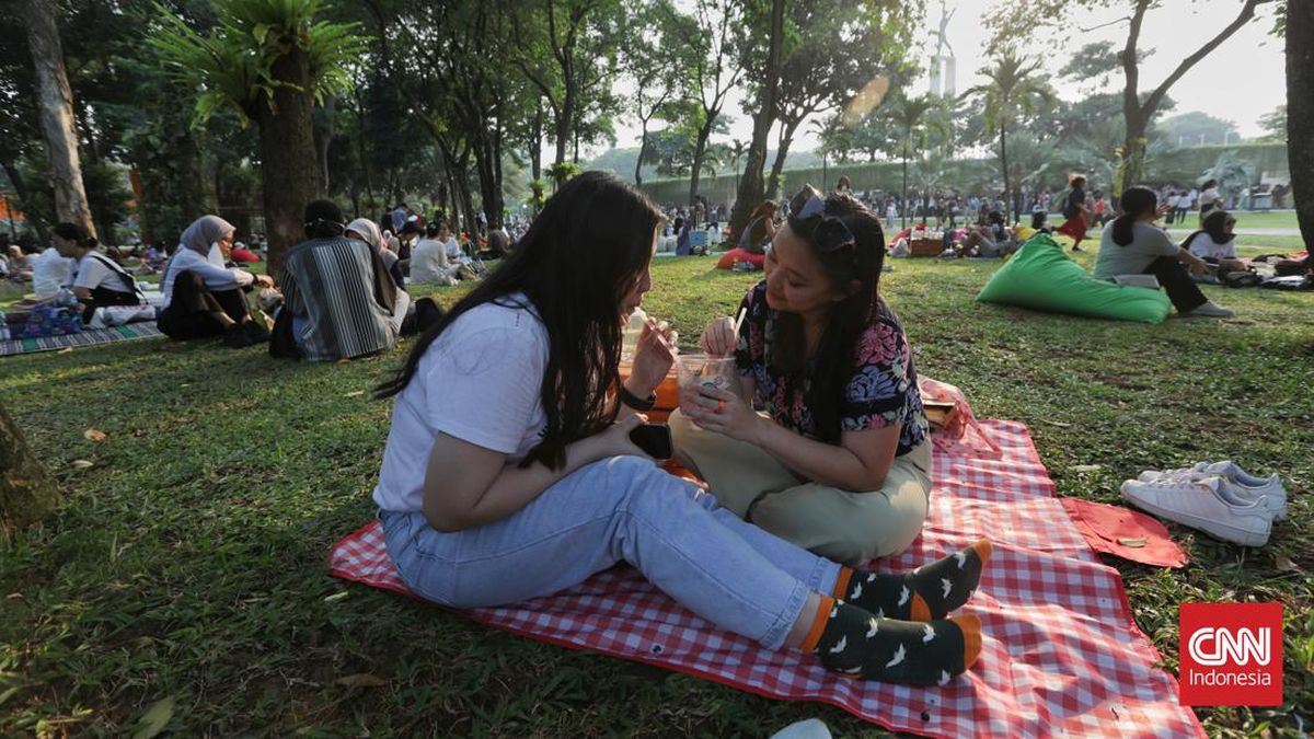 Long Weekend Bosen ke Mal, Yuk Main ke 8 Taman di Jakarta buat Piknik