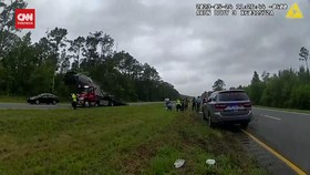 VIDEO: Momen Kecelakaan Maut Di AS Terekam Kamera, Pengemudi Selamat