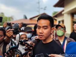 Tepis Panda Nababan, PSI Bicara Koneksi Luar Biasa Gibran Bangun Solo