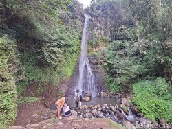 Air Terjun Watu Gedek, Hidden Gem Lereng Welirang Cocok Healing Long Weekend