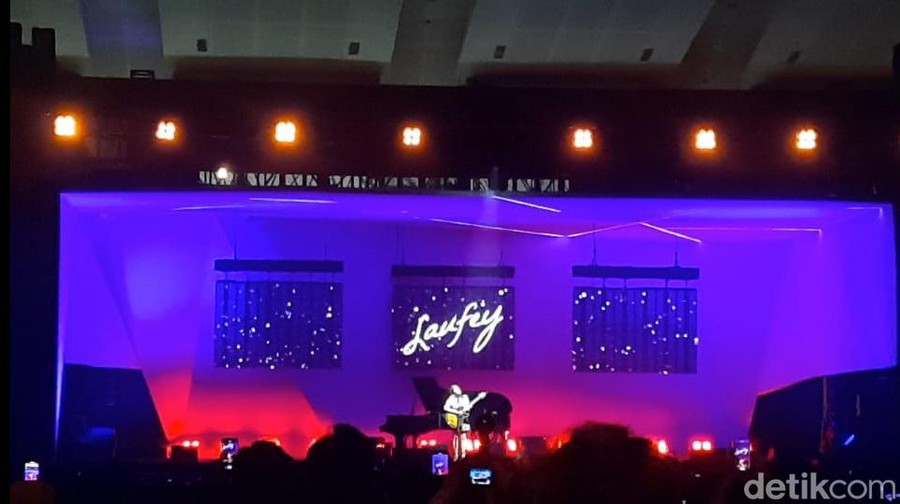 BNI Java Jazz Festival 2023 Penampilan Laufey BNI Java Jazz Festival 2023 pada Jumat (2/6/2023).