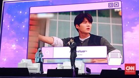 Kim Seon-ho Bikin Fan Salah Tingkah Kala Reka Ulang Adegan Drakor