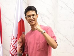 Alam Ganjar Bicara Medsosnya Banjir Komentar Positif-Negatif: Senyumin Aja