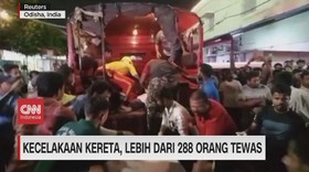VIDEO: Kecelakaan Kereta, Lebih Dari 288 Orang Tewas