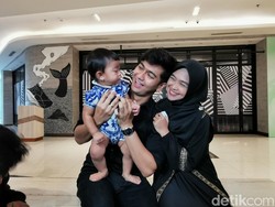 Ria Ricis Gemas tapi Deg-degan Moana Ikut Lomba Merangkak