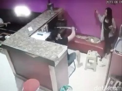 Rekaman CCTV Penganiayaan LC di Batang Hingga Akhirnya Tewas Penuh Luka