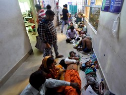 Curhatan Dokter RS di India Kebanjiran Pasien Korban Tabrakan Kereta Maut