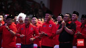 Hasto PDIP: Saya Sudah Komunikasi Politik dengan Petinggi Golkar