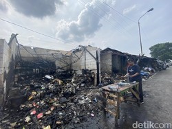 Kebakaran Pasar Penampungan Diduga Akibat Korsleting Listrik