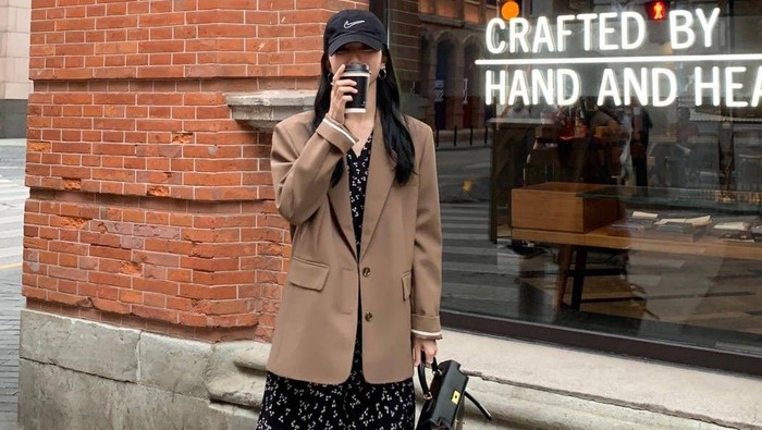 Rekomendasi Outfit Paling Aman Dipakai Saat Haid, Nggak Perlu Takut Bocor!