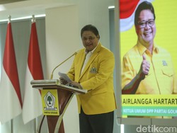 Airlangga Hartarto Tinggalkan Kursi Ketum Golkar