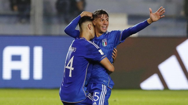 Berikut daftar dua tim negara yang memastikan lolos ke semifinal Piala Dunia U-20 2023 di Argentina.
