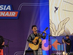 Perjalanan Karier Bagas Prasetyo hingga Jadi Gitaris Soegi Bornean