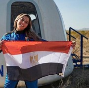 Kenalan dengan Sara Sabry, Perempuan Afrika-Arab Pertama yang Berhasil Terbang ke Luar Angkasa