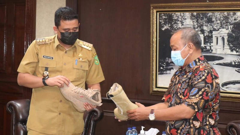 Kebijakan Wali Kota Medan Bobby Nasution membuka kesempatan bagi pelaku UMKM menjadikan Pemkot sebagai pasar mulai menunjukkan hasil.