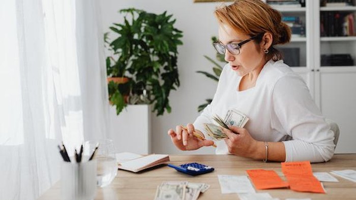 Deretan Zodiak yang Terkenal Cerdas Mengelola Keuangan, Cek Kamu Termasuk?